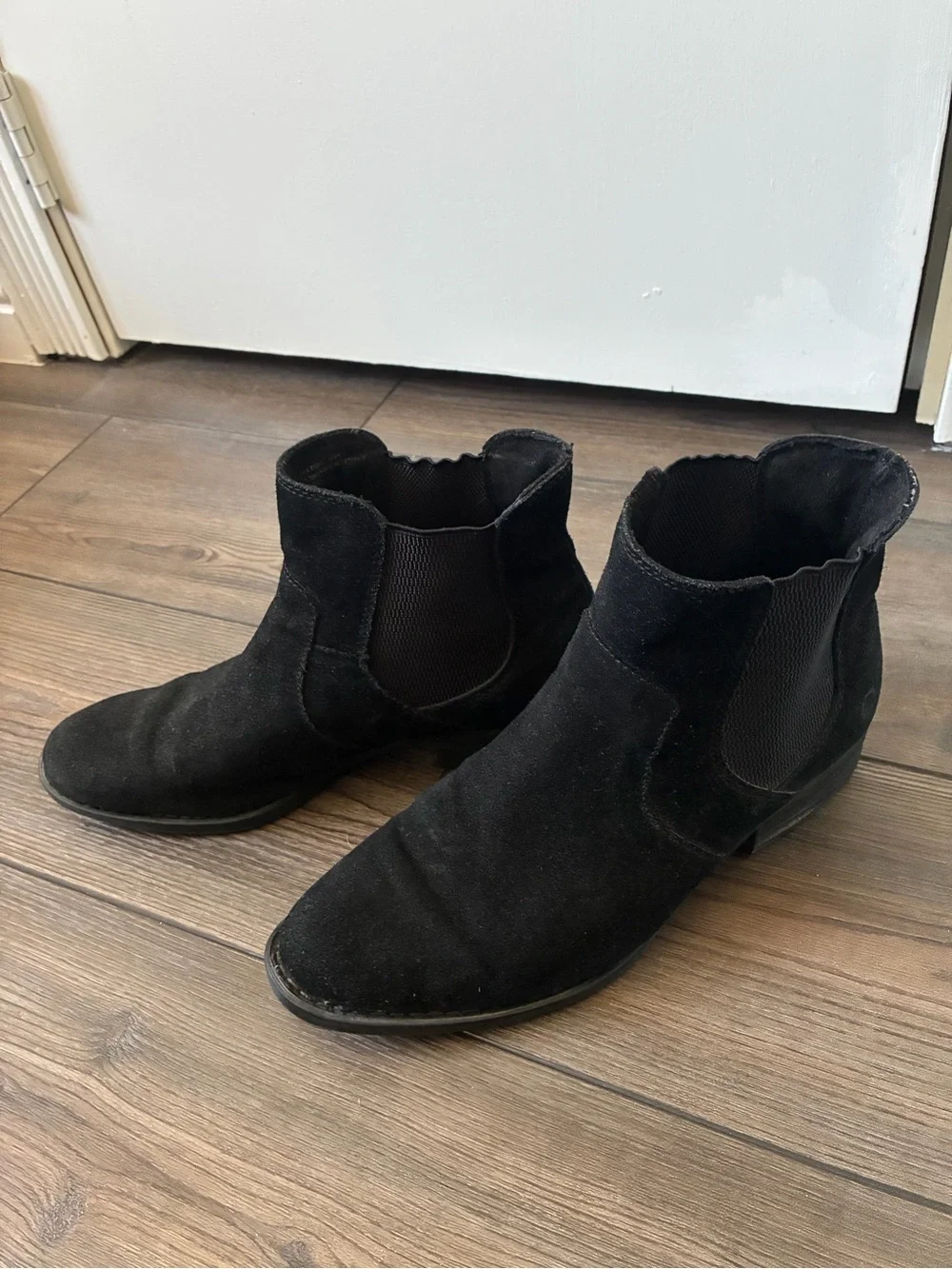 Born black suede Chelsea boots size 9.5